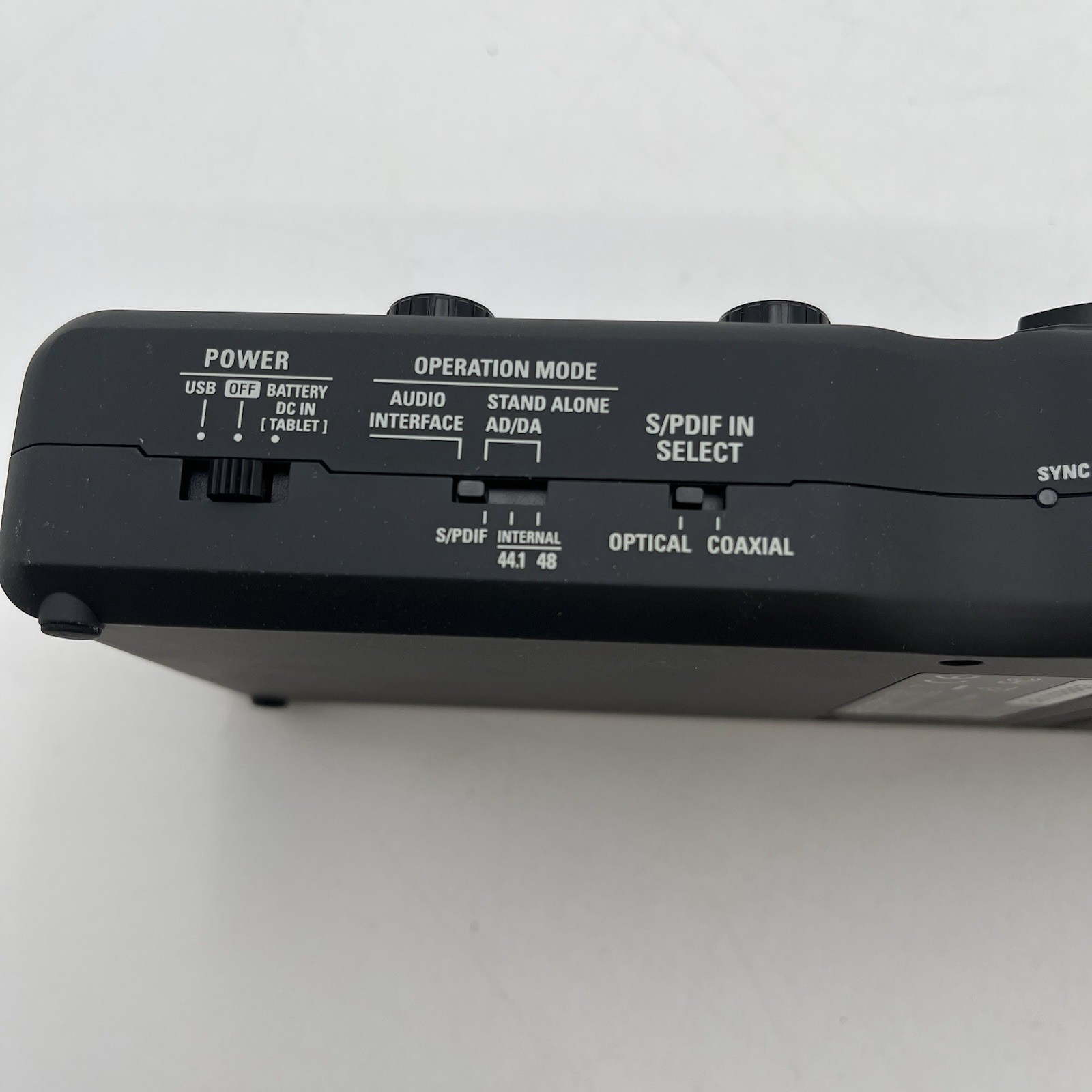 Zoom U-44 Compact 4-In/4-Out Handheld Audio Interface
