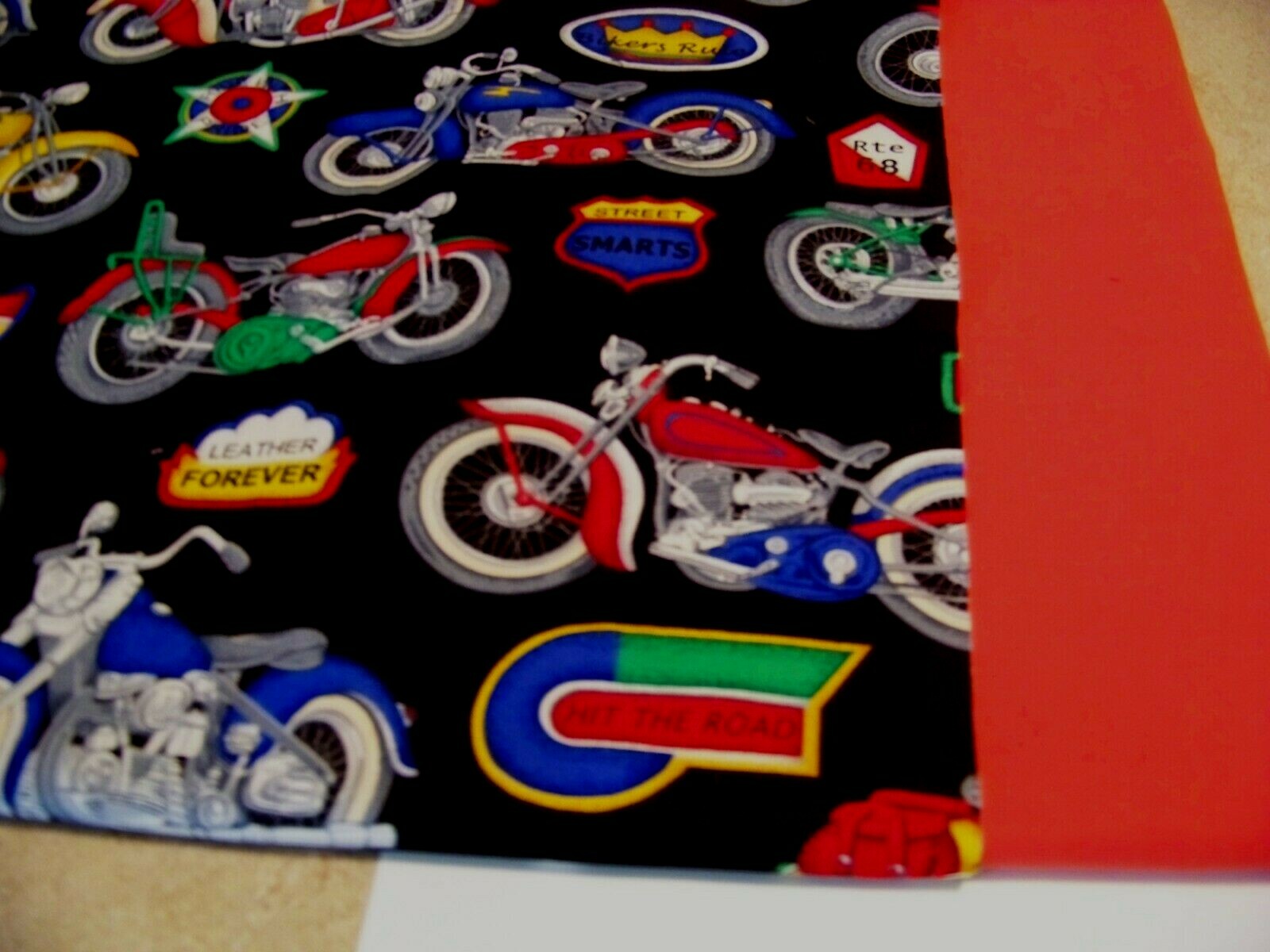 TRAVEL SIZE PILLOWCASE MOTORCYCLES BIKES ROAD HOGS/RED CUFF 14" X 20"  #3733