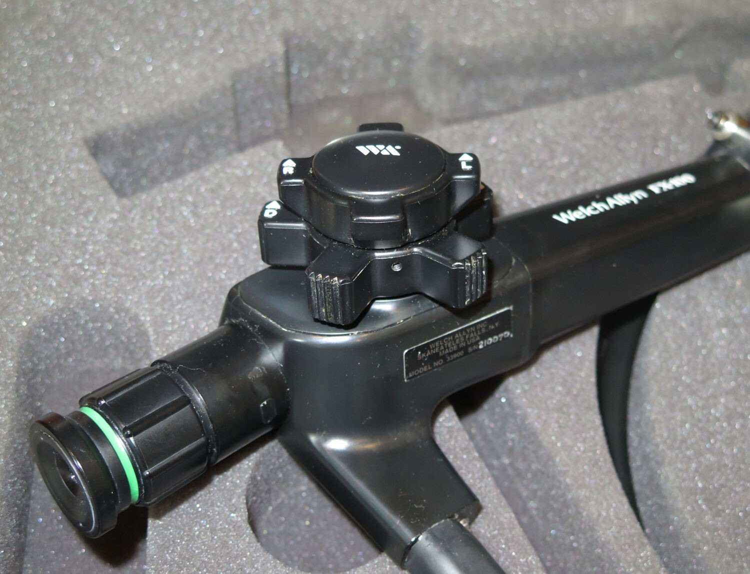 Welch Allyn FX-100 Sigmoidoscope - Endoscope / Borescope Sigmoidoscope & Case