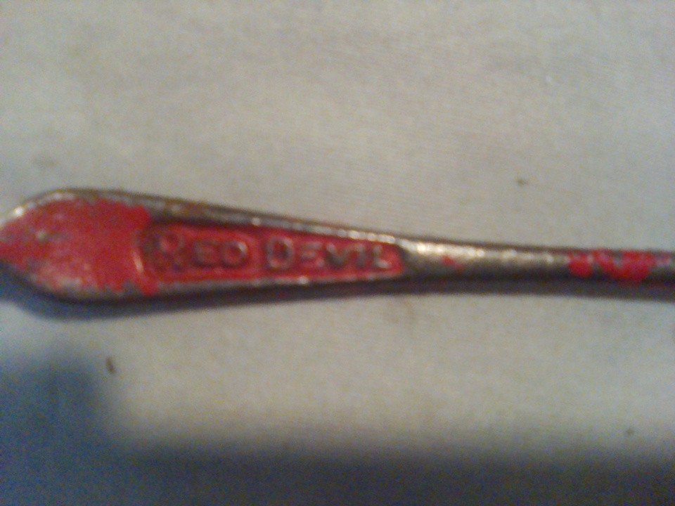Vintage Red Devil Glass Cutter Tool USA No 023