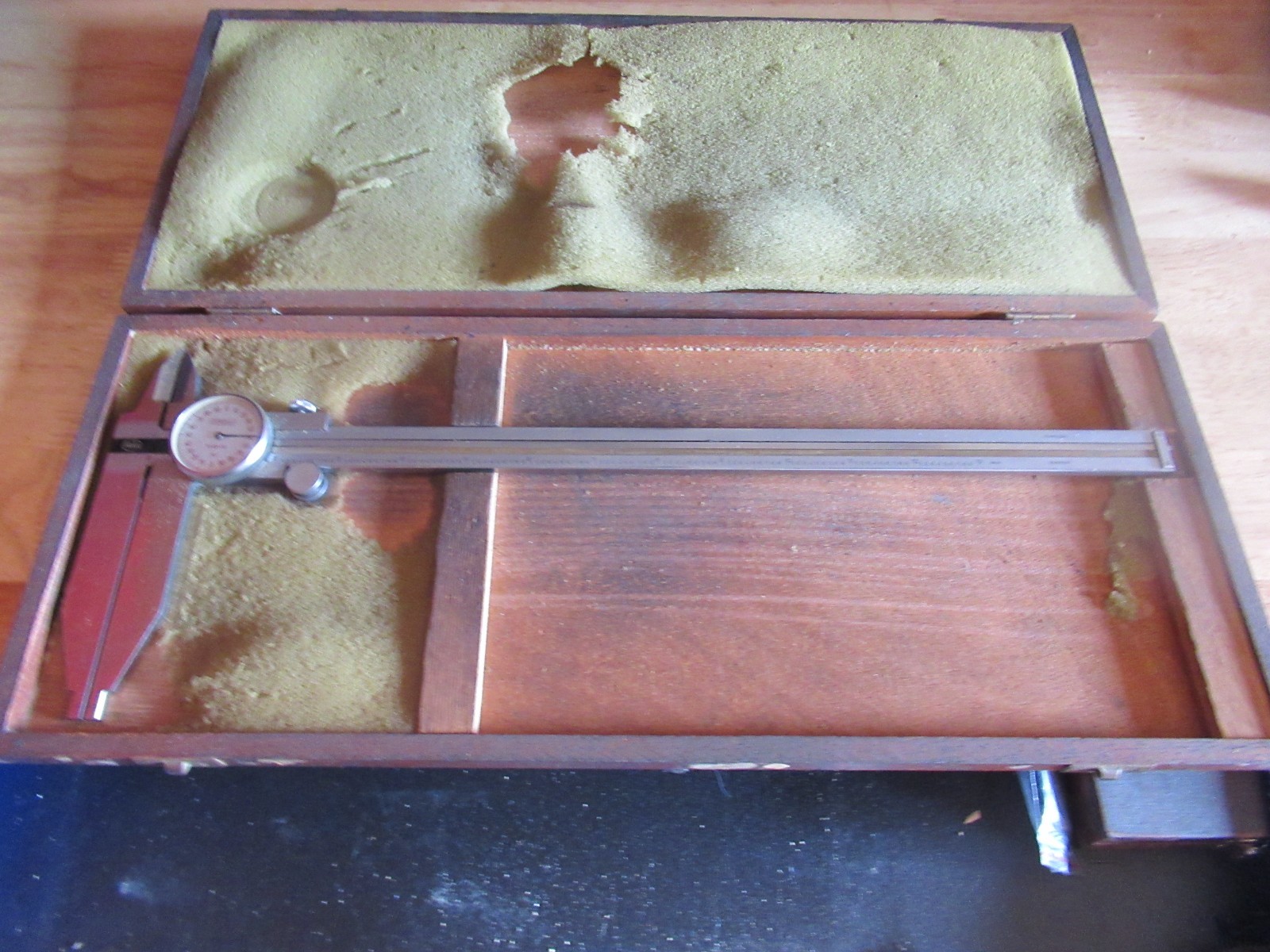 13 inch Fowler Helios calipers