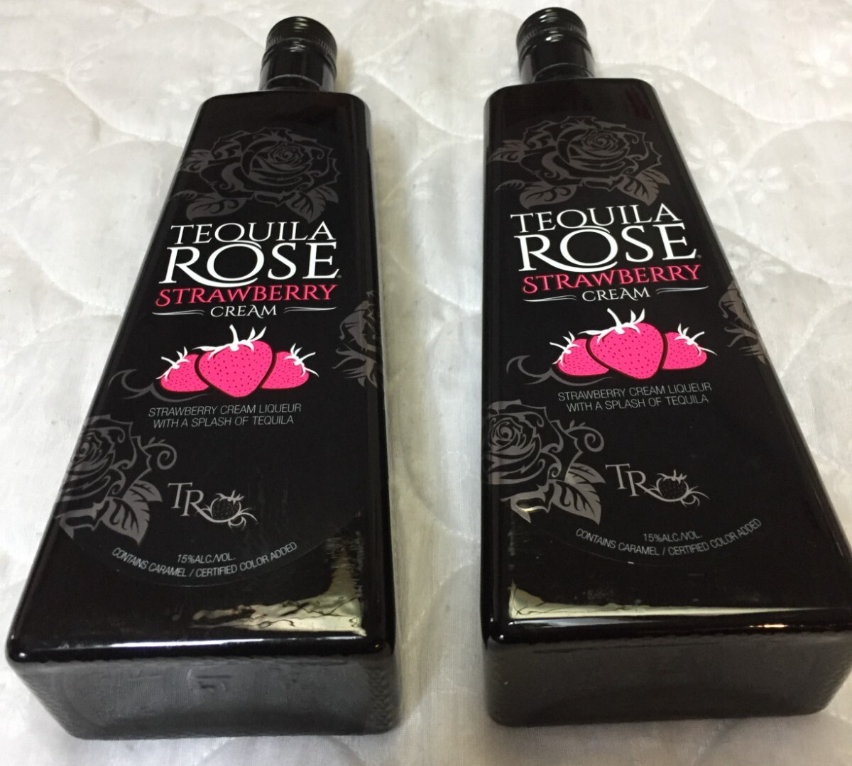 2 Tequila Rose Strawberry Liqueur Black 750 ML Glass Liquor Bottes -- Empty