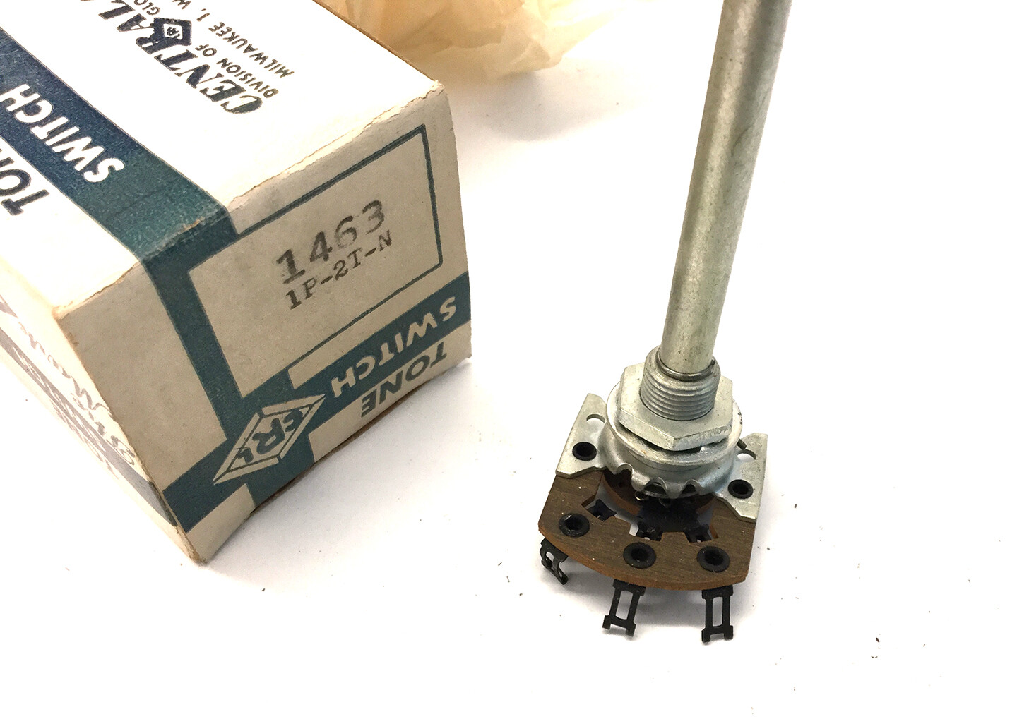 1 NOS/NIB Centralab 1 pol/2 pos 1463 Switch