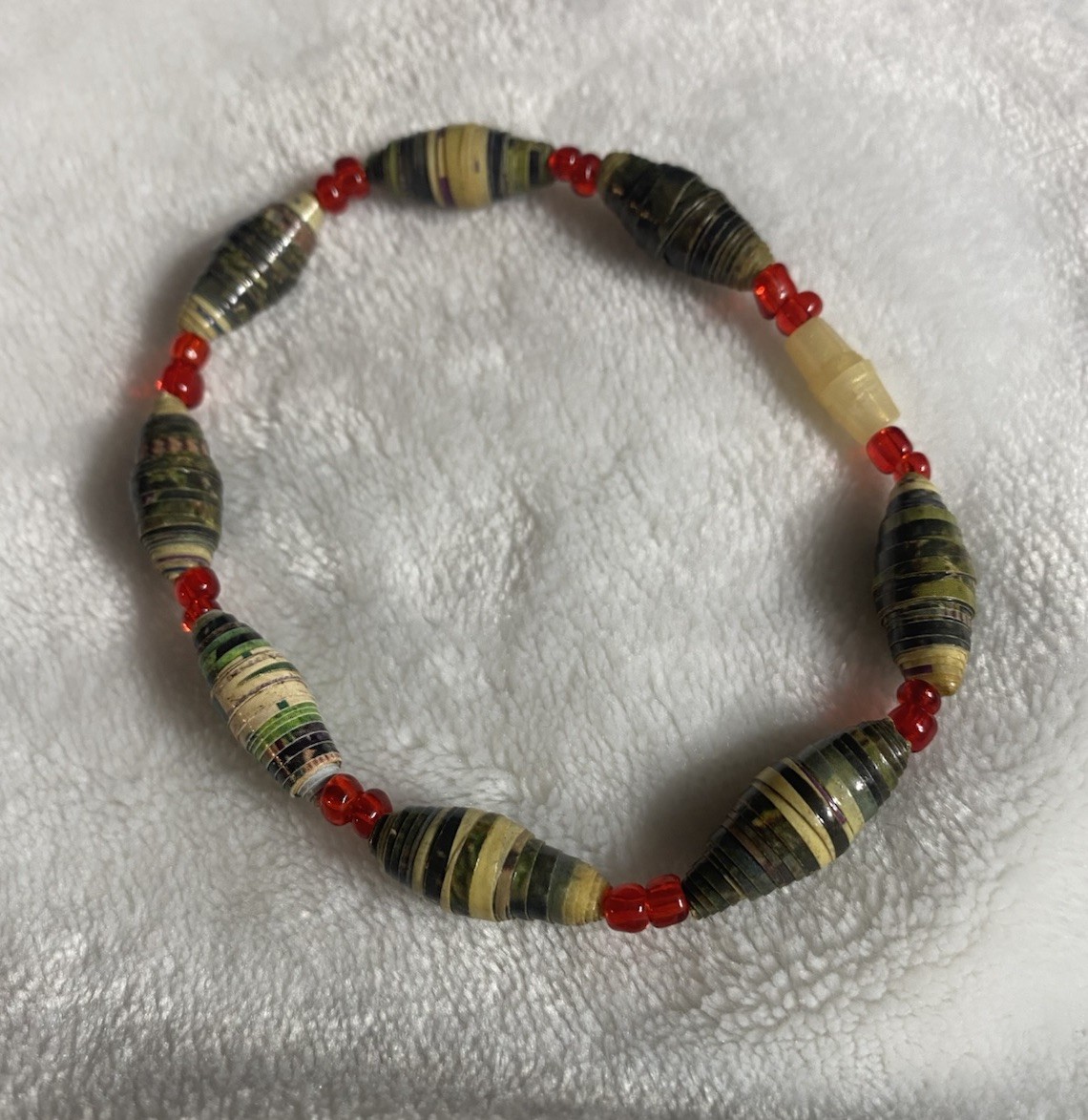 Rolled Paper Beaded Bracelet Green 8 3/4 Inches recycle upcycle