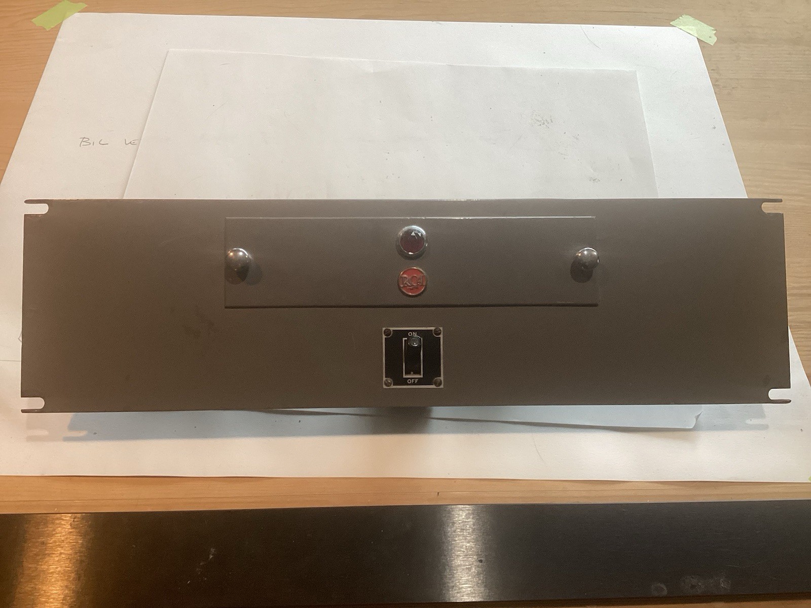 Switch And Fuse Panel. Mi- 4395-G, Type 57-D