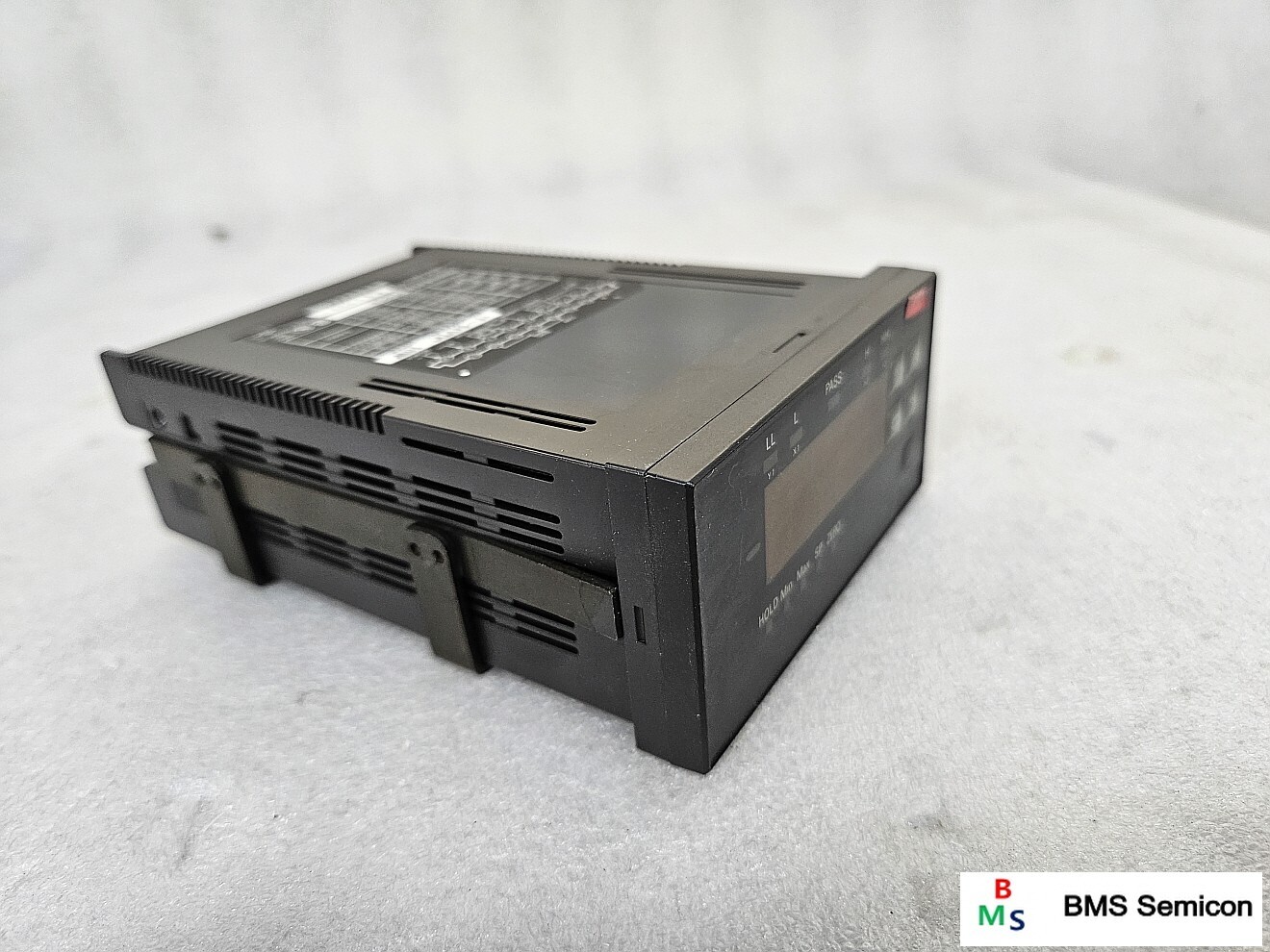OMRON K3TX-VD22A Meter Panel Mount (24VDC)