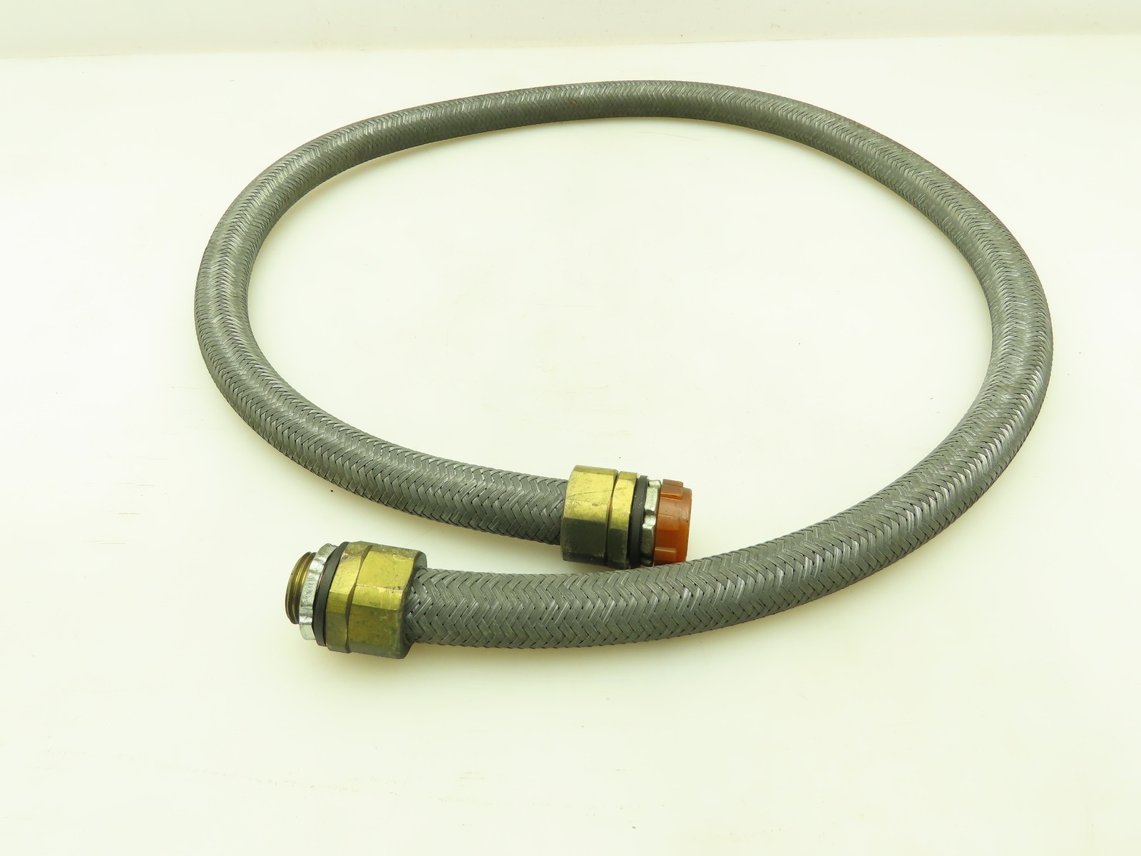 Neoflex Metal Flexible Wire Tube Conduit 1/2" Straight Connector Braided 48"