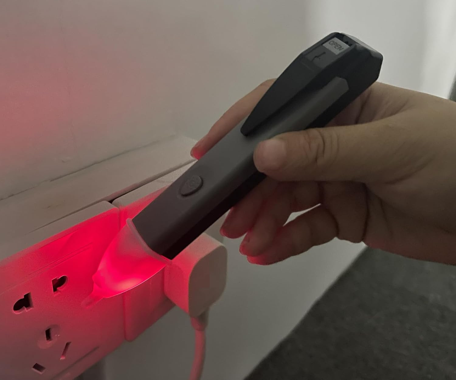 Non-Contact Voltage Tester Tools,Led Flashlight,Buzzer Alarm,Ac Voltage Detector