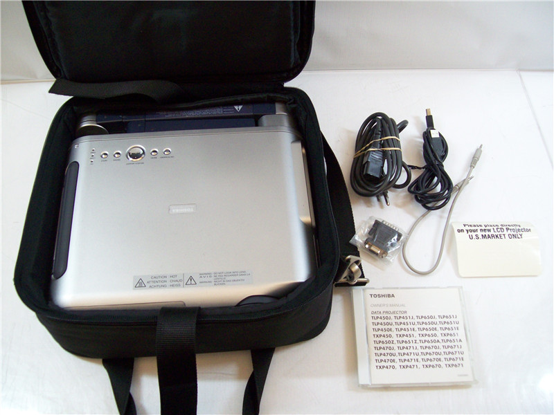 Toshiba TLP671U LCD Projector Power Adapter Case Manual USB Adapter Tested