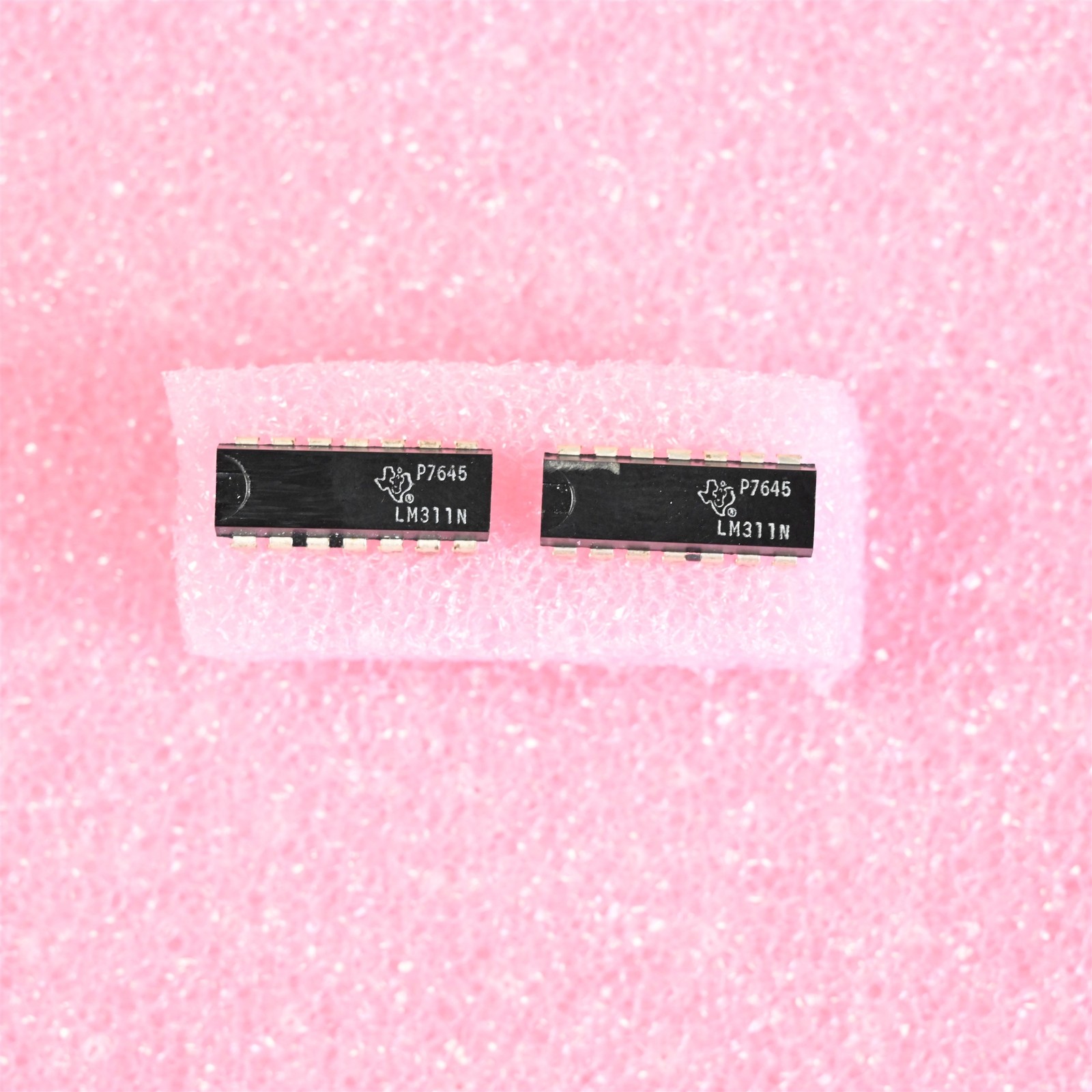 Lot (2) Vintage TI IC's LM311N - Analog Voltage Comparator - 14 Pin