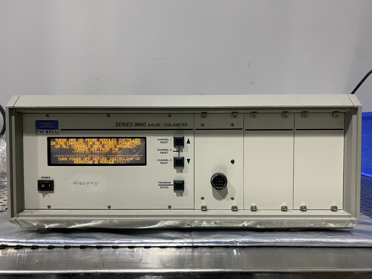 F.W Bell Series 9950 Gauss/Teslameter Model 9951