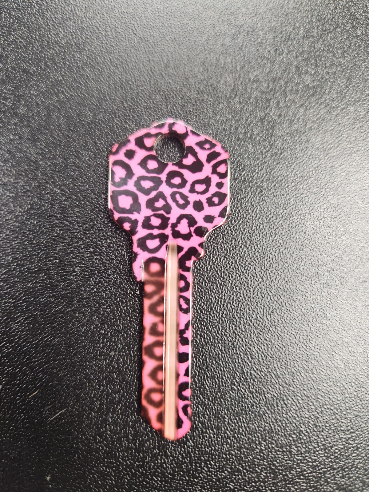 PINK LEOPARD PRINTED KWIKSET KW1/KW10 KEYBLANK - READ DETAILS BELOW
