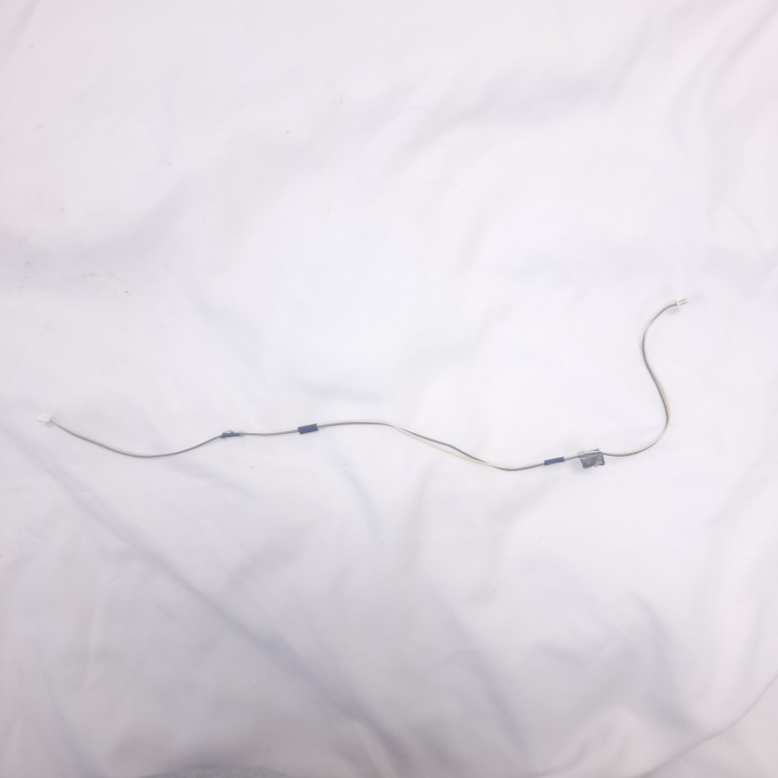 Sony CDP-CX205 200-Disc Mega CD Changer Player Part Cable
