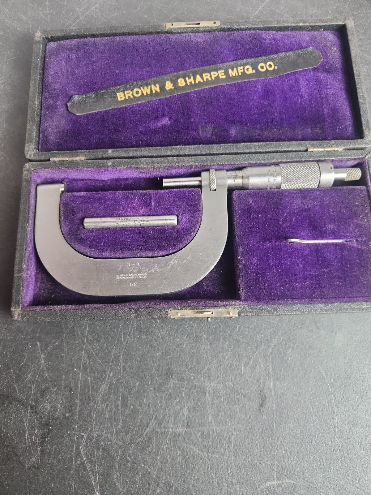 Excellent 2-3” BROWN & SHARPE #52  MICROMETER With Case Carbide Face Reads .001”