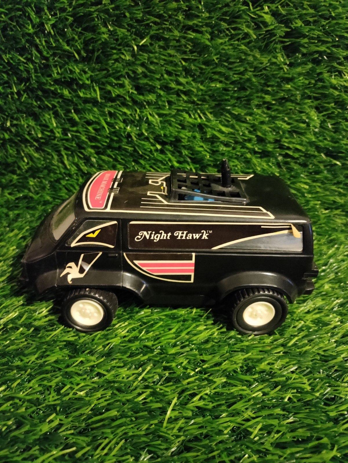 Vintage 1978 Schaper Max Machine Night Hawk Black van Untested