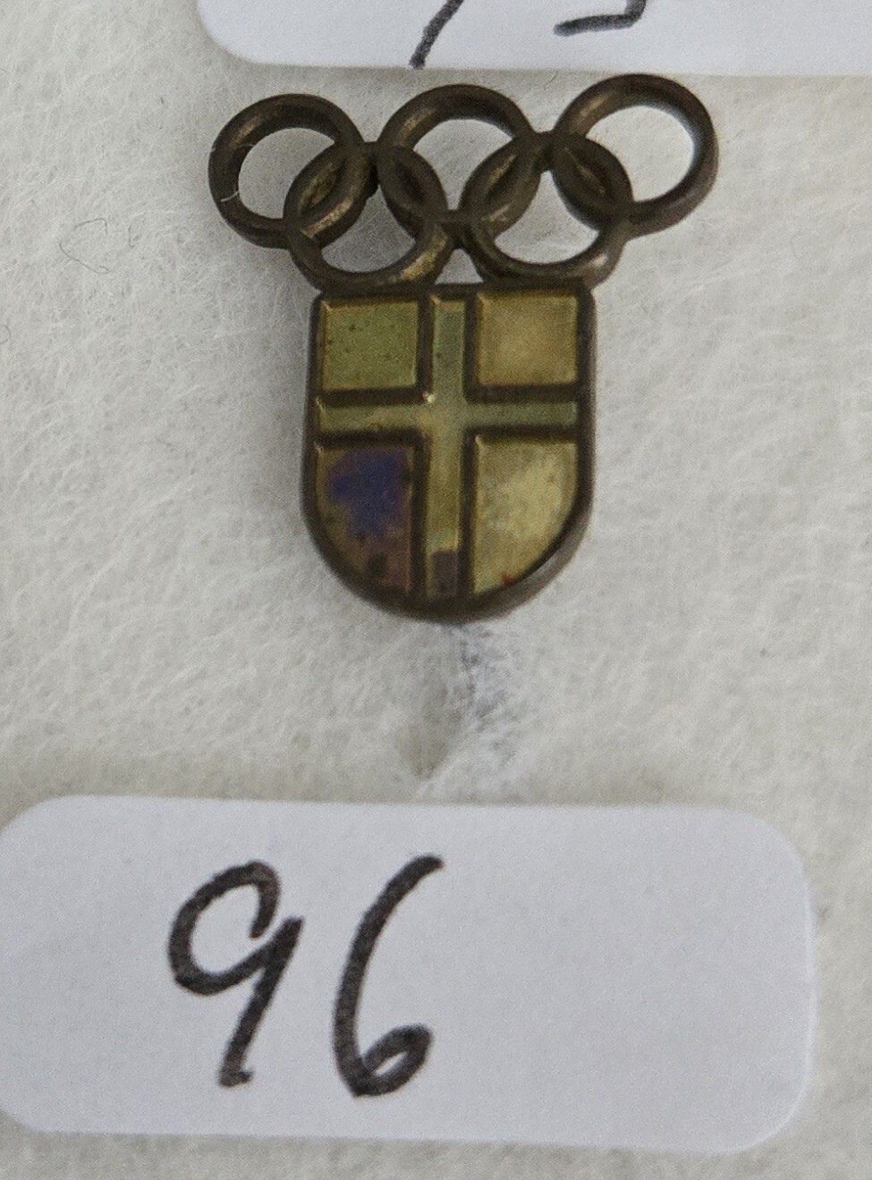 1988 Olympics ➔ Sports ➔ Pin / Lapel Pin *From Collection* 16913