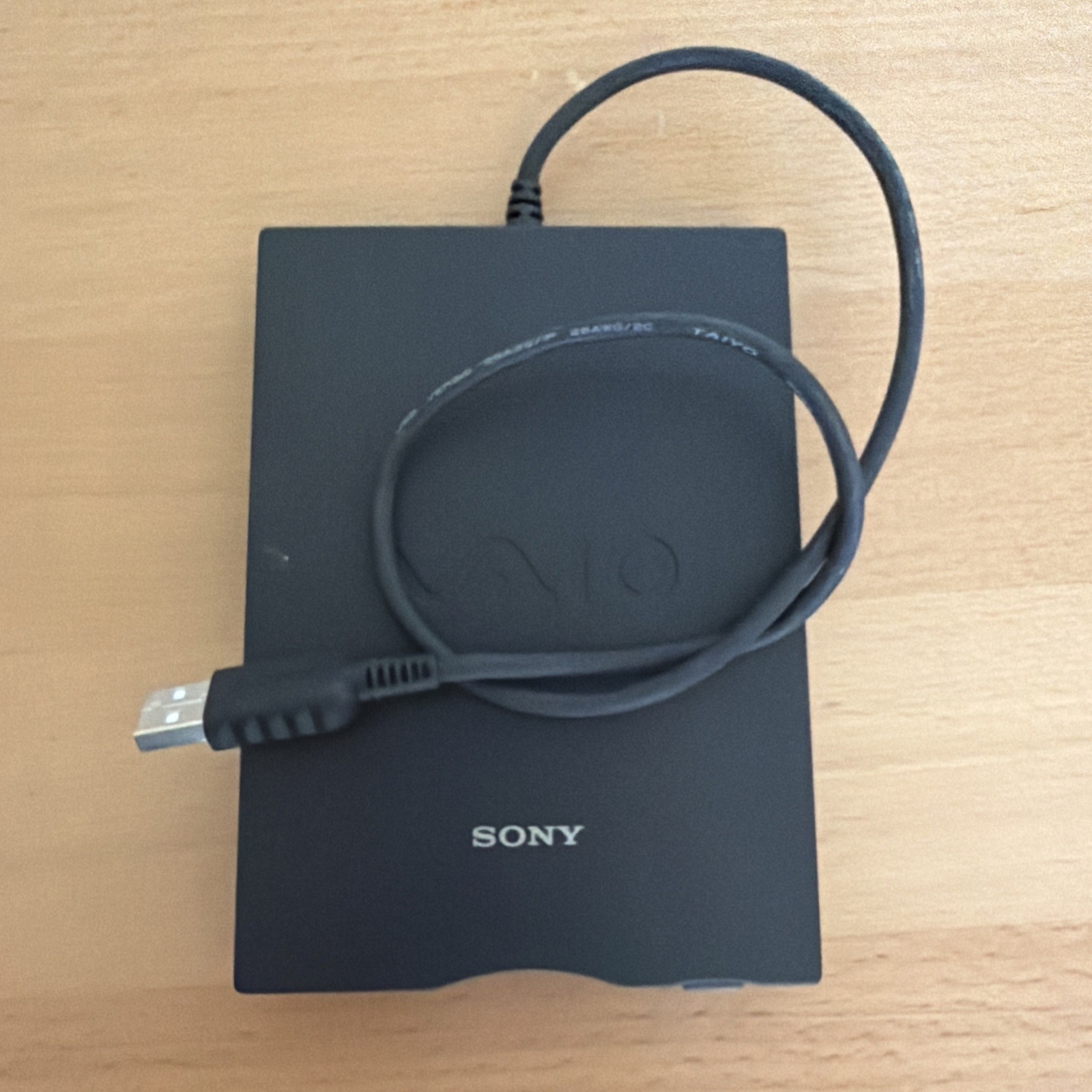SONY Vaio VGP-UFD1 BK Bus-Powered USB Floppy Disk Drive External Tested
