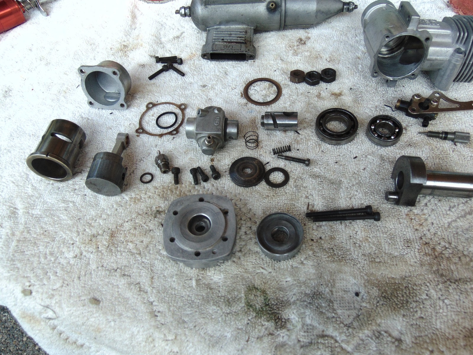 OS FX 46 RC Model Airplane Engine, cleaned well ..