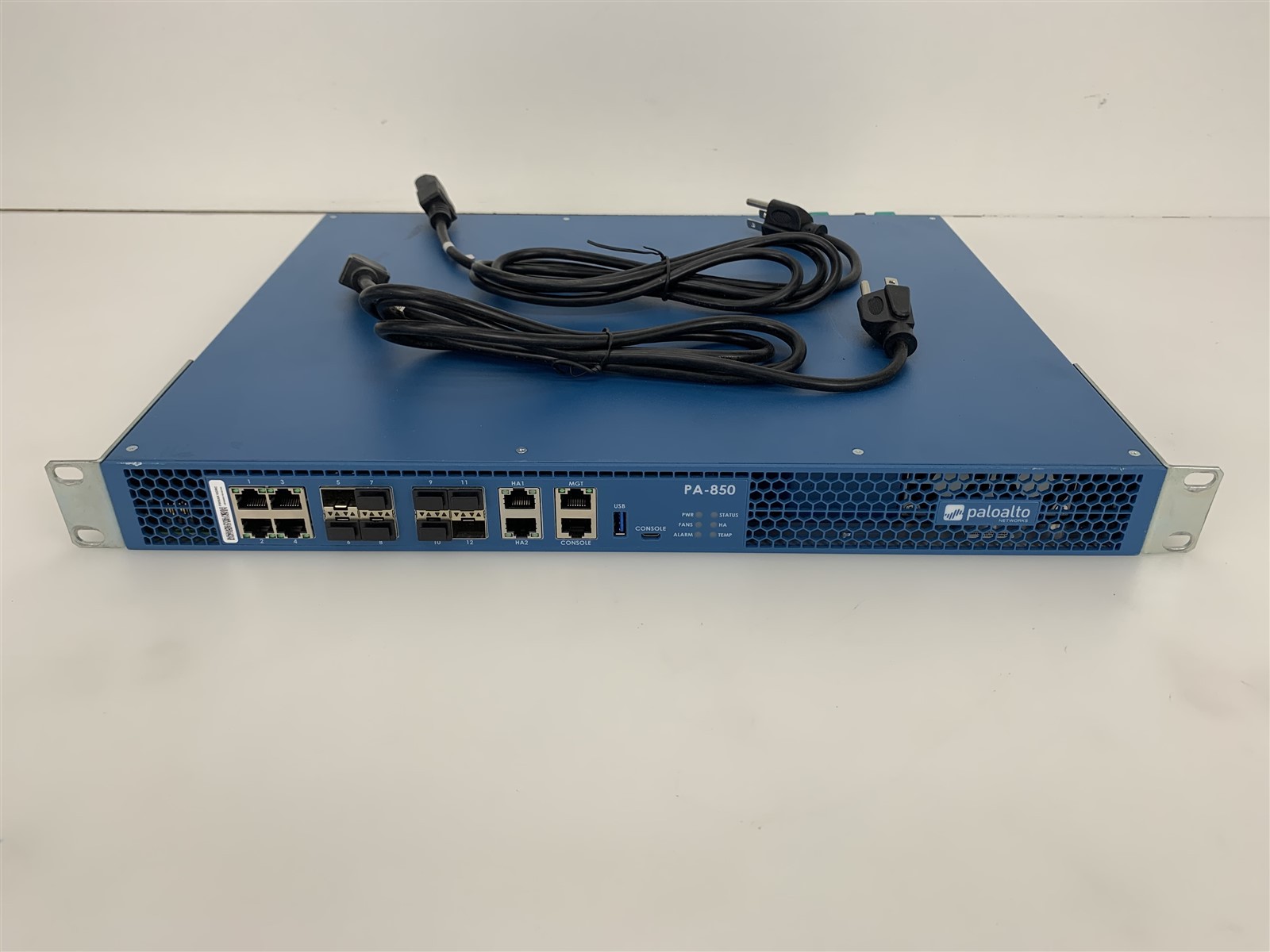 Palo Alto Networks PA-850 12-Port Gigabit Network Firewall 2x 450W Power Supply