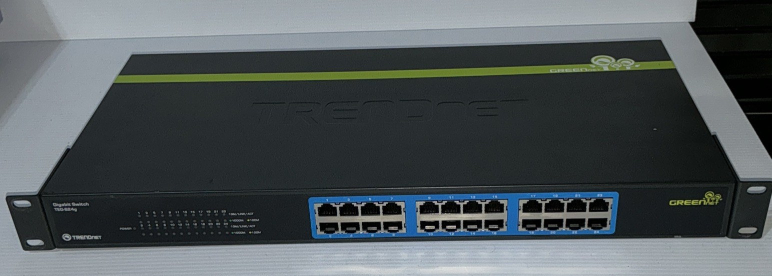 TRENDnet TEG-S24g Gigabit Switch 24-Port