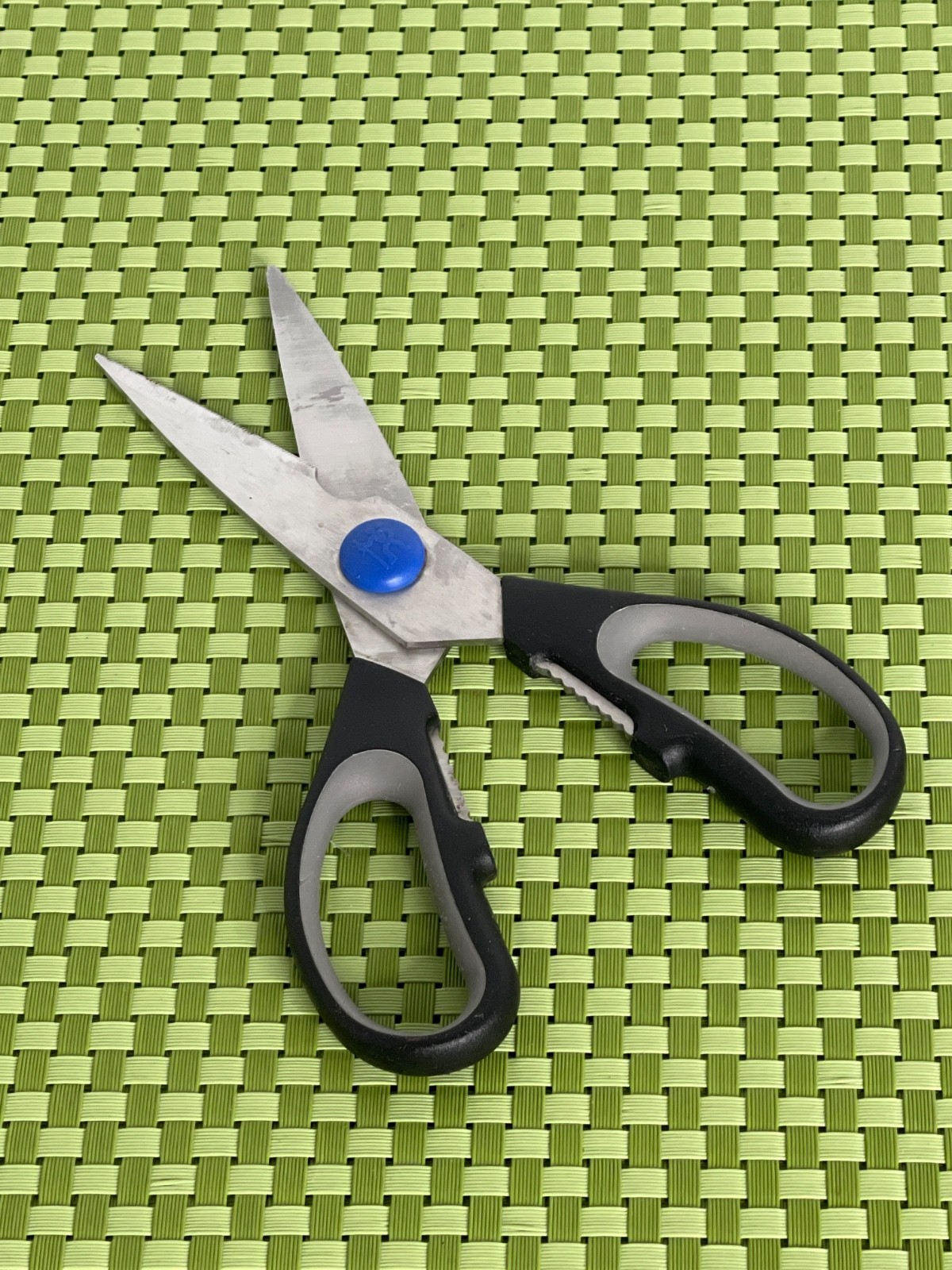 JA Henckels STATEMENT Stainless Shears Scissors Kitchen Tool - 7 3/4"