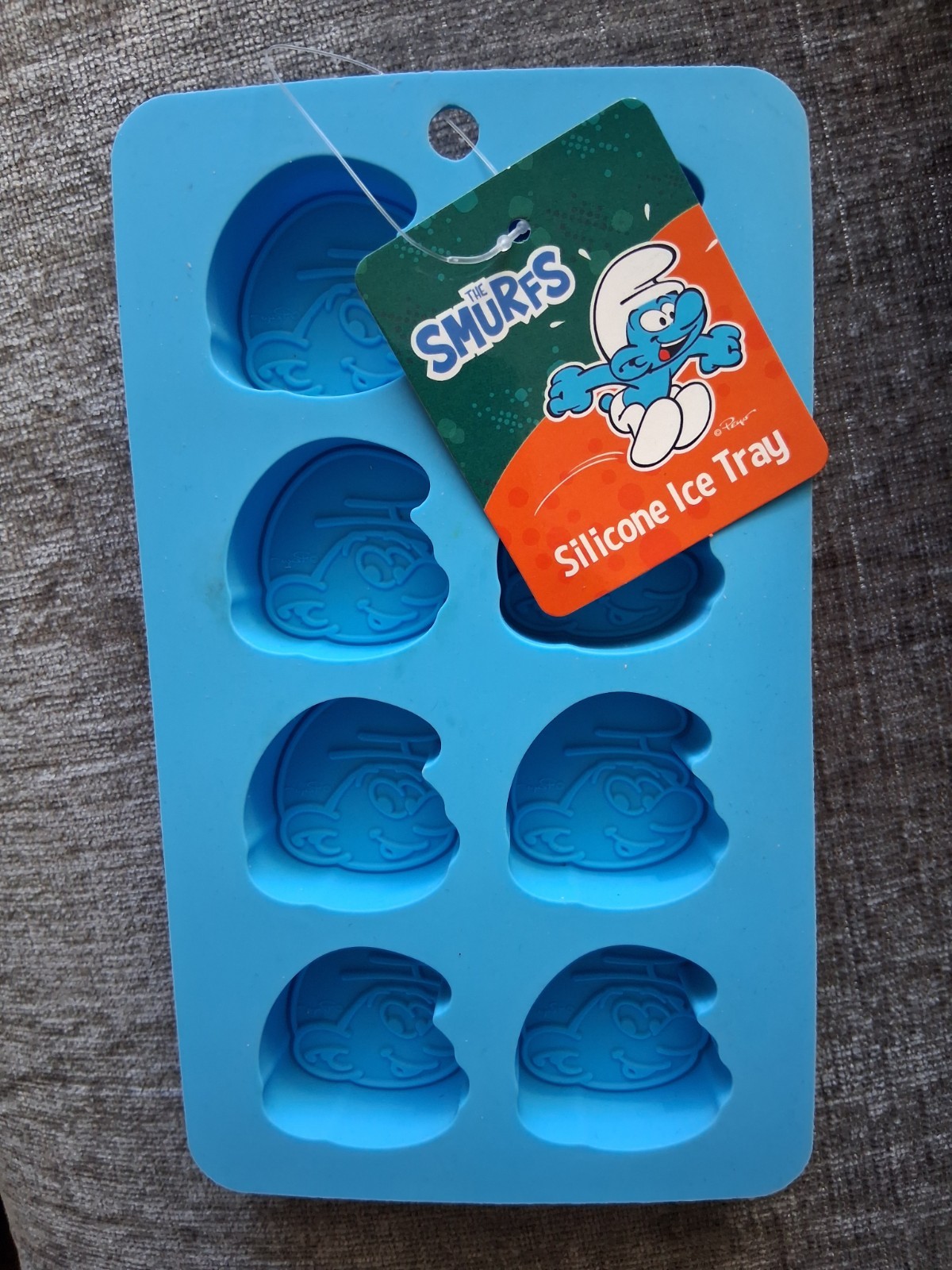 The Smurfs Silicone Ice Cube Tray Candy Mold Makes 8 Cubes NWT