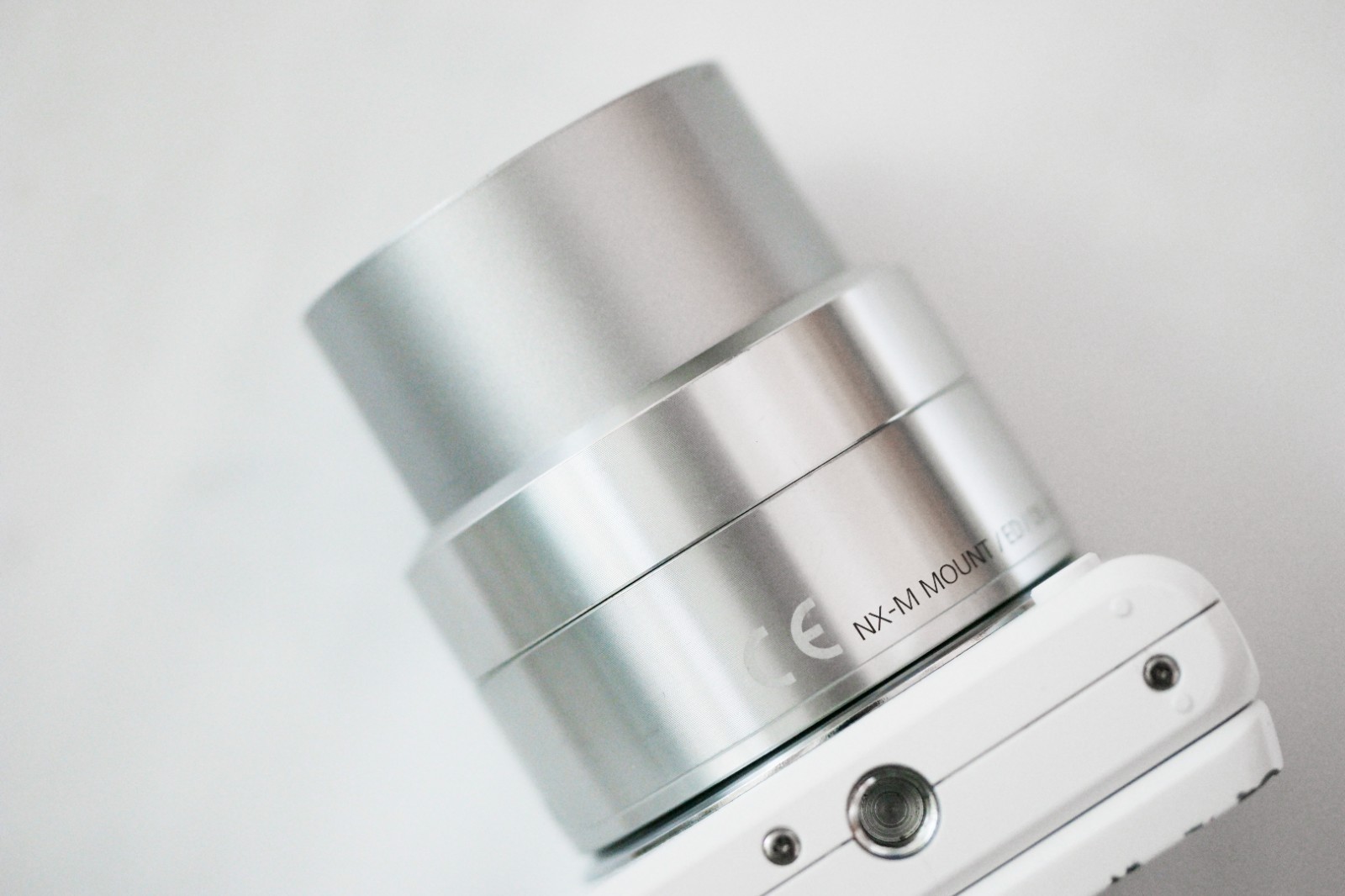 Samsung NX mini Camera [Read "Description"]