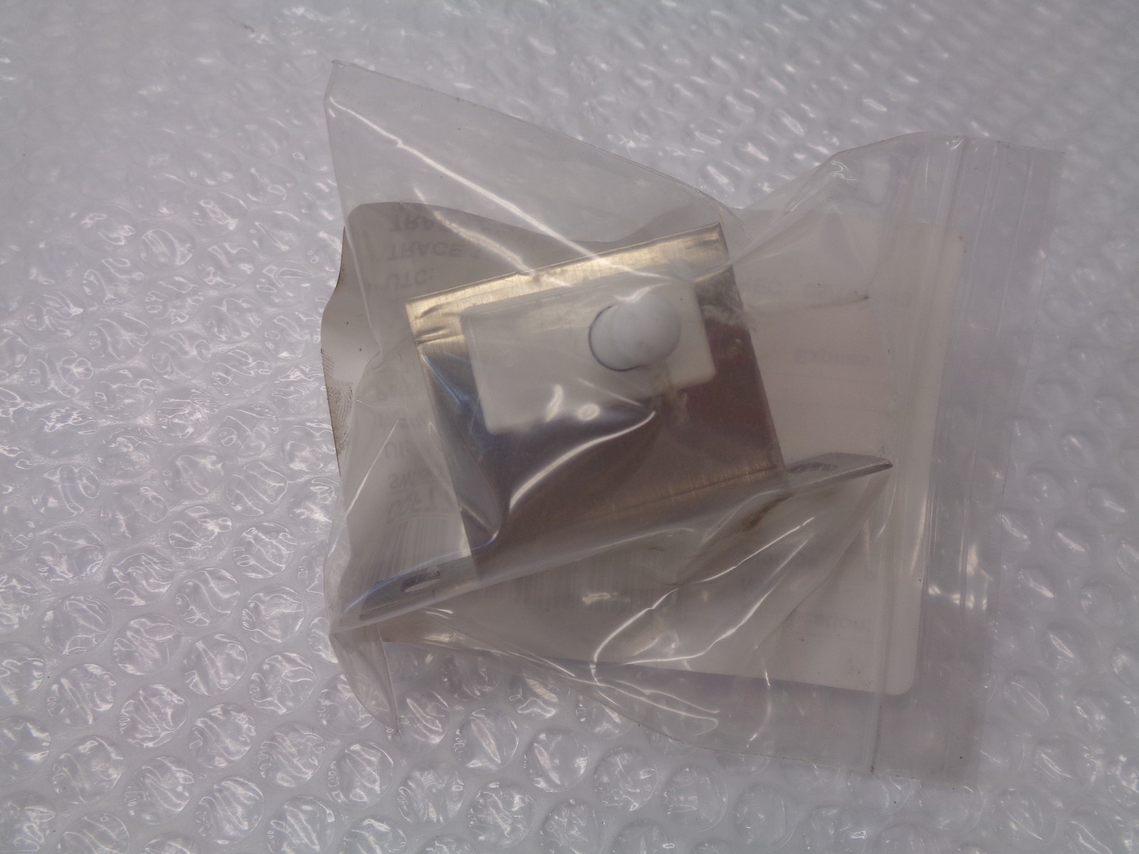 INDUSTRIAL SPARE 40001127-001 SWITCH NSNP