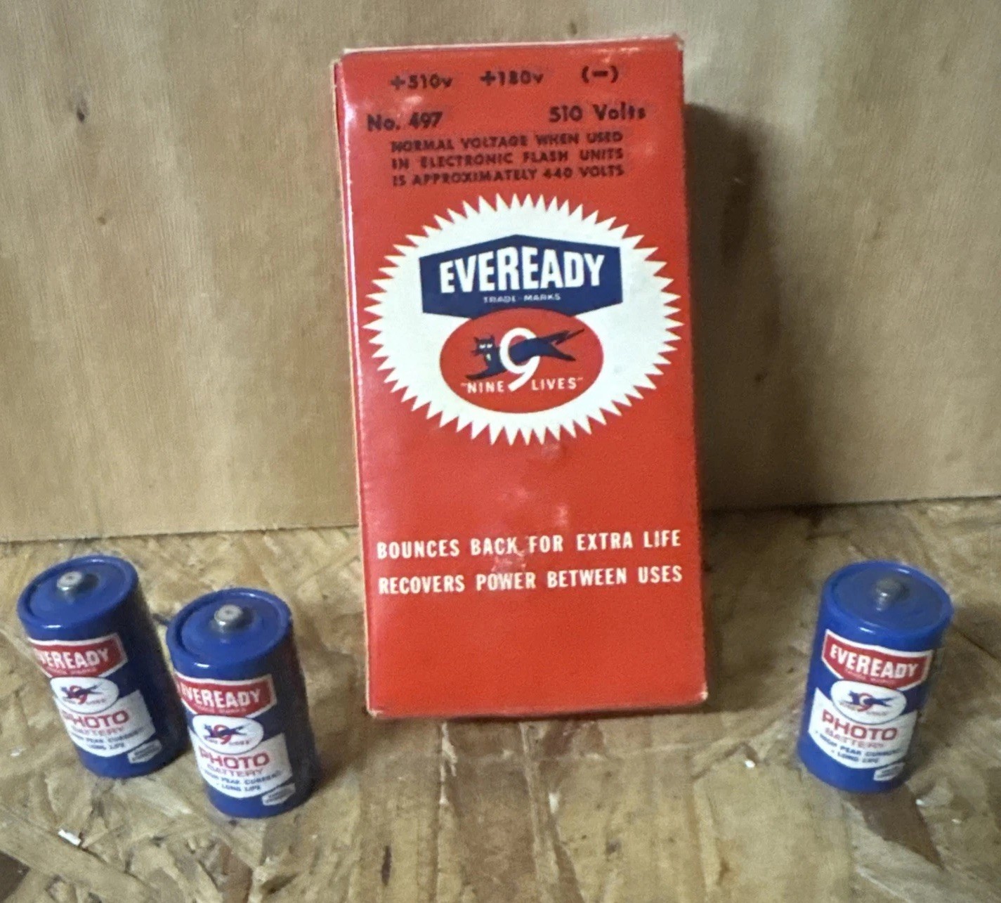 Vintage Large Eveready Photographic No. 497 510 Volts S-35 & Blue Photo C #835