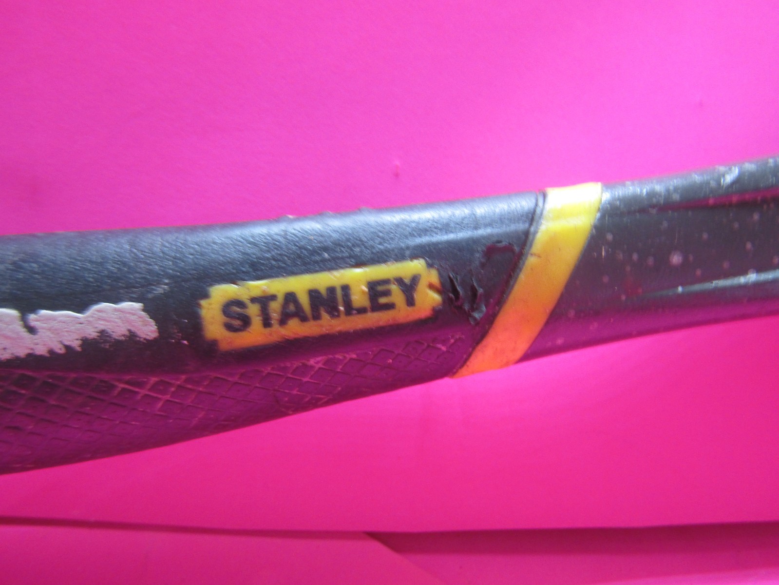 Stanley FatMax Graphite 16 Oz Claw Hammer + Project Source 12 Oz Claw Hammer