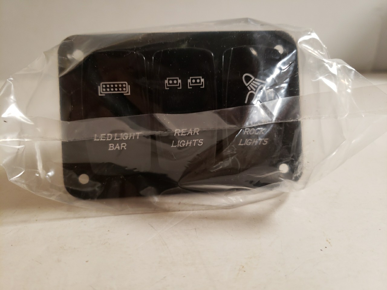 Daiertek Switch Panel, Model PN-1813, Blue Led, PN-1813-L-1PC