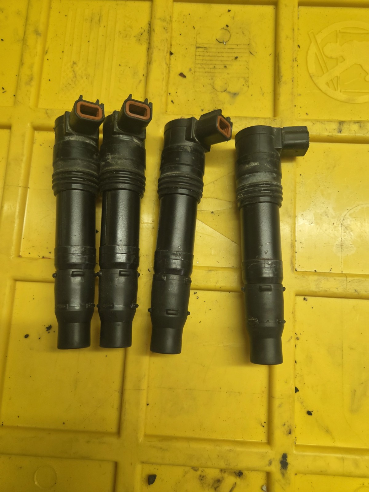 06 - 07 Kawasaki ZX10R ZX1000D ignition coils plugs sticks