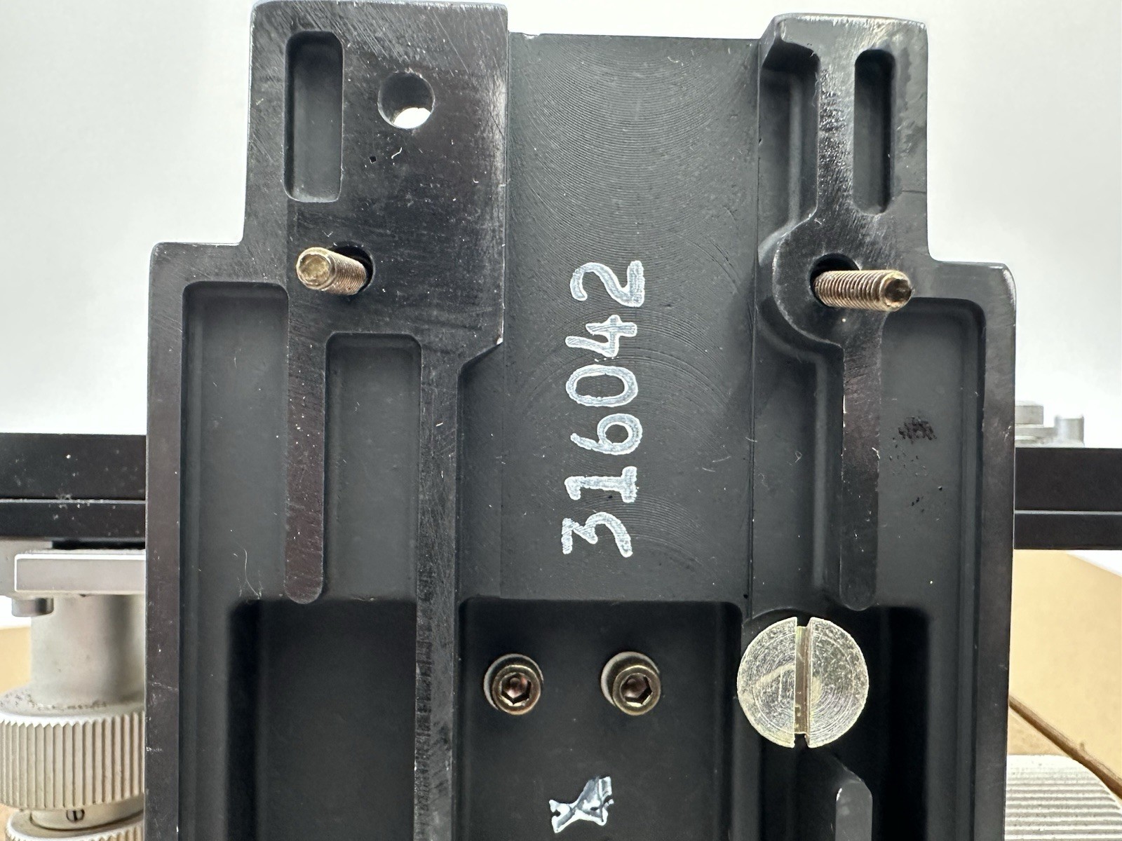 31-60-42 MECANICAL STAGE REPLACEMENT PART FOR BAUSCH LOMB BALPLAN MICROSCOPE