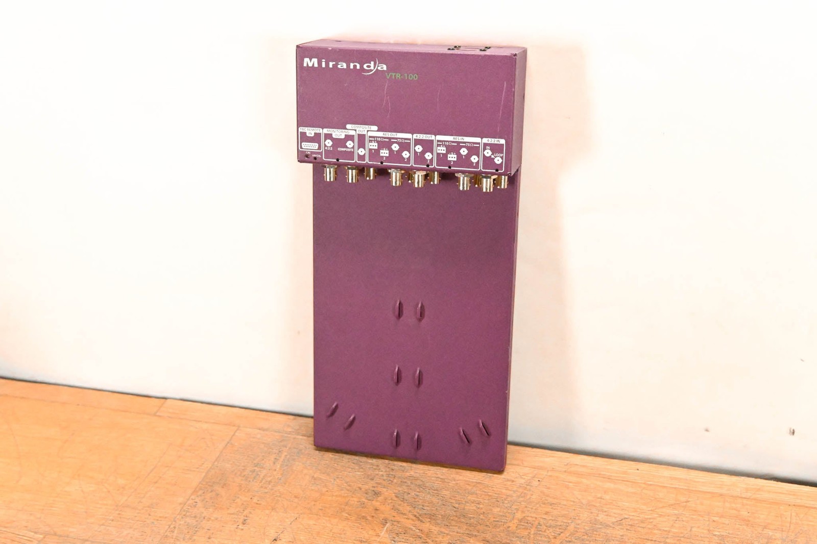 Miranda VTR-100 Analog to Digital Bi-Directional Media Converter CG003AF