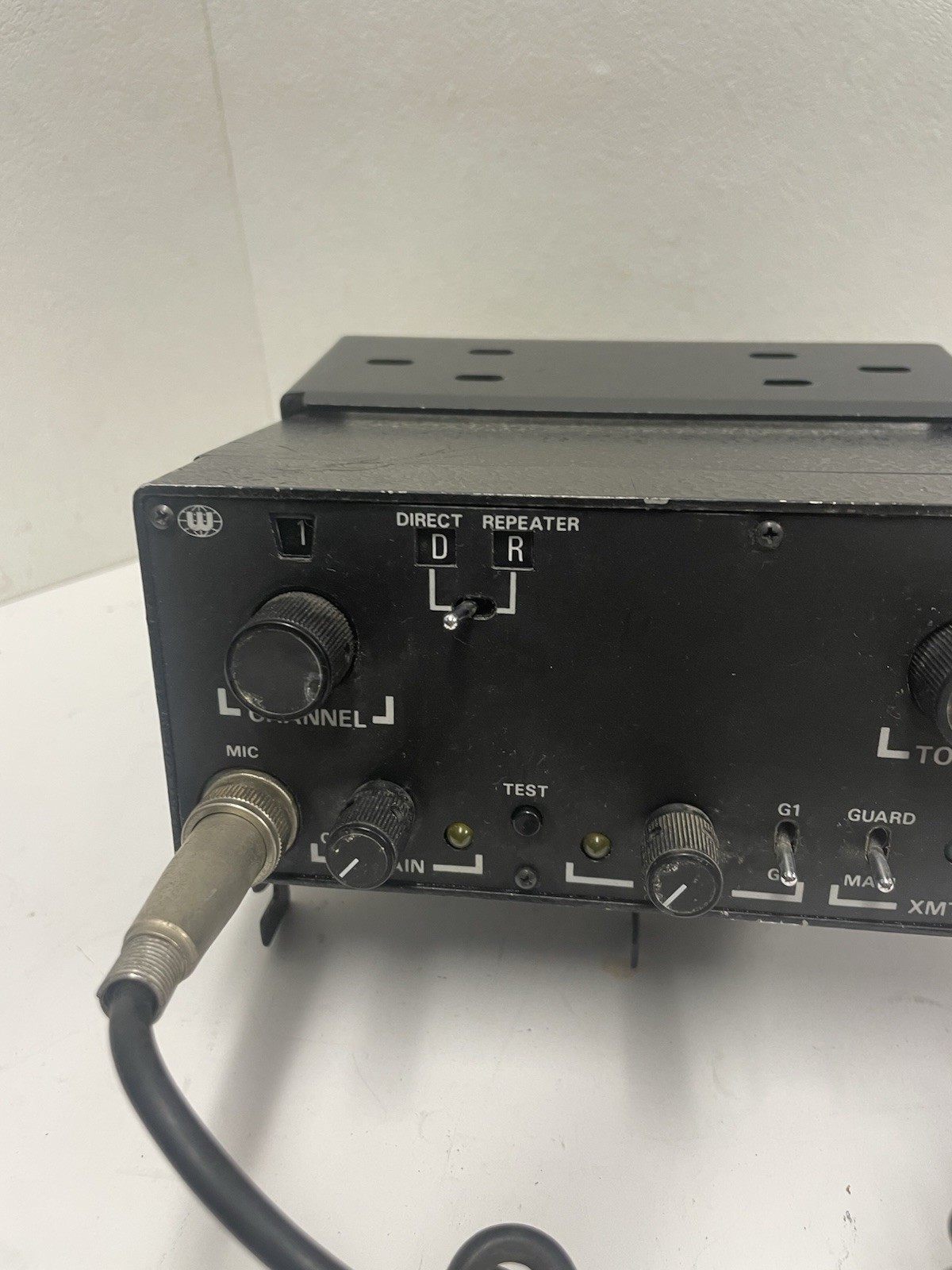 Wulfsberg Electronics C-100 Control Unit Transceiver Radio With Microphone