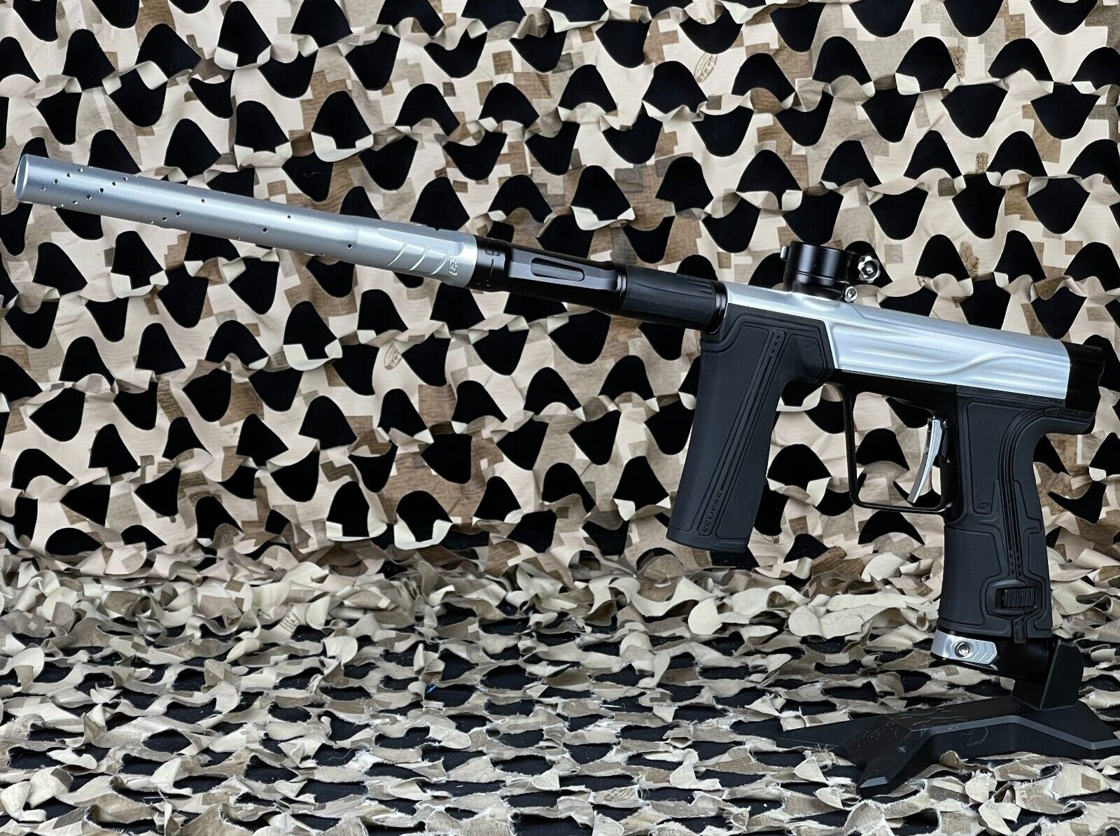 NEW Planet Eclipse Geo R5 Paintball Gun - Light Trooper (Silver/Black)