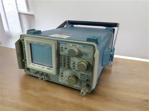 Tektronix 496 Spectrum Analyzer, 1 kHz–1.8 GHz, Vintage RF Test Equipment