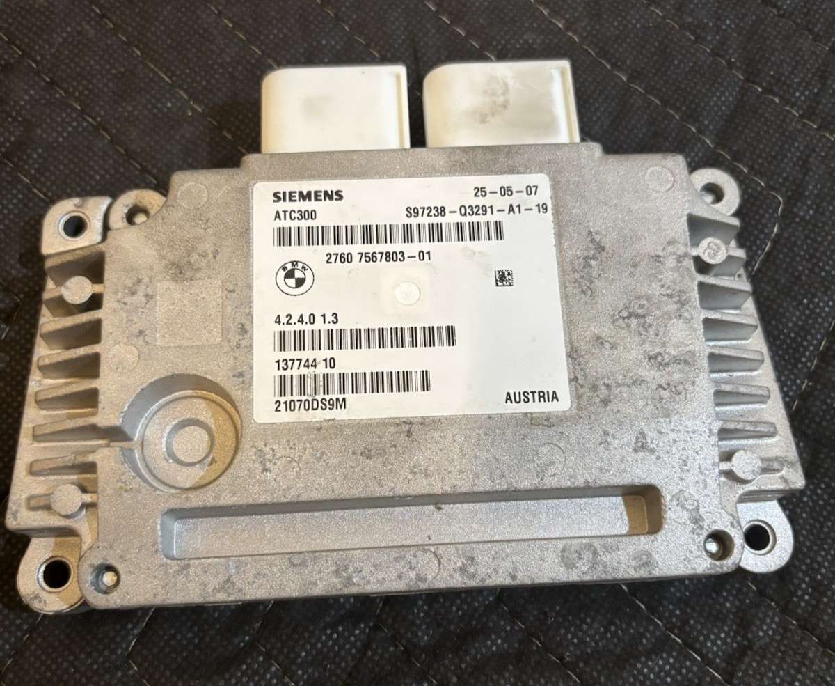 BMW E60 E61 E90 E91 E92 ATC300 GEARBOX TRANSFER CASE CONTROL MODULE 2760 7567803