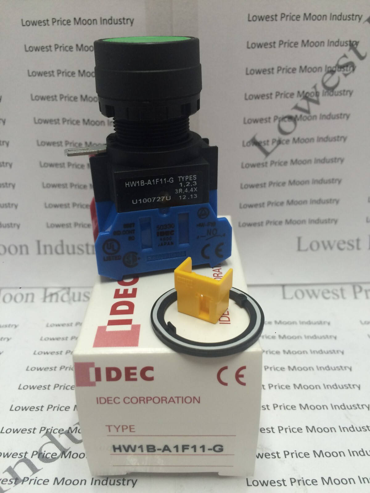 New! (Lot of 2) Idec HW1B-A1F11-G Push Button (#1183)