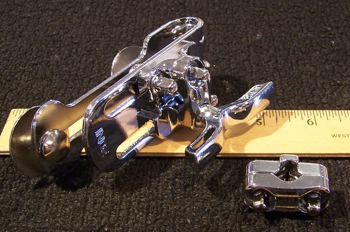 INDe BR2XL Suspension Mounting System Tom / Floor Tom Bracket Mount