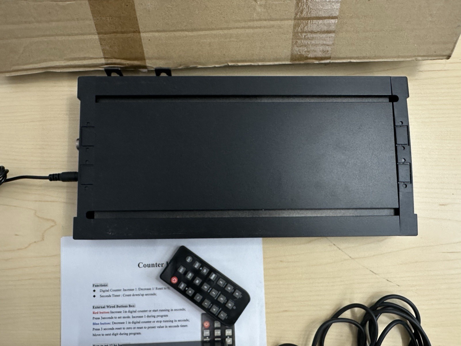BTBSIGN Digital LED Counter Up/Down with Buttons & Remote 13”