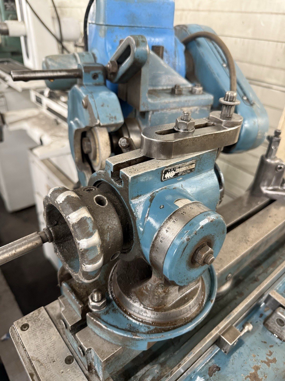 K.O. Lee Cutter Grinder B360