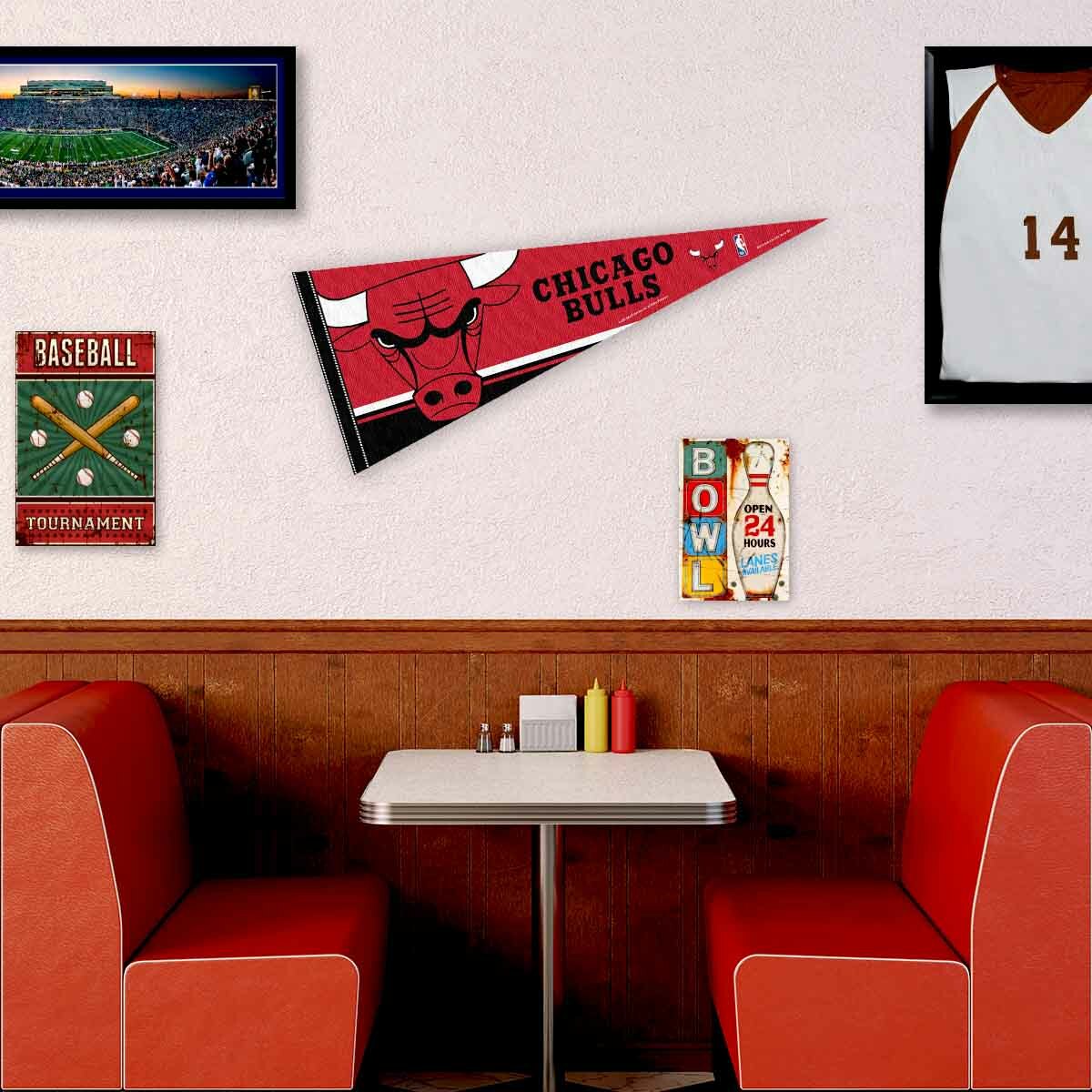 Chicago Bulls NBA Pennant