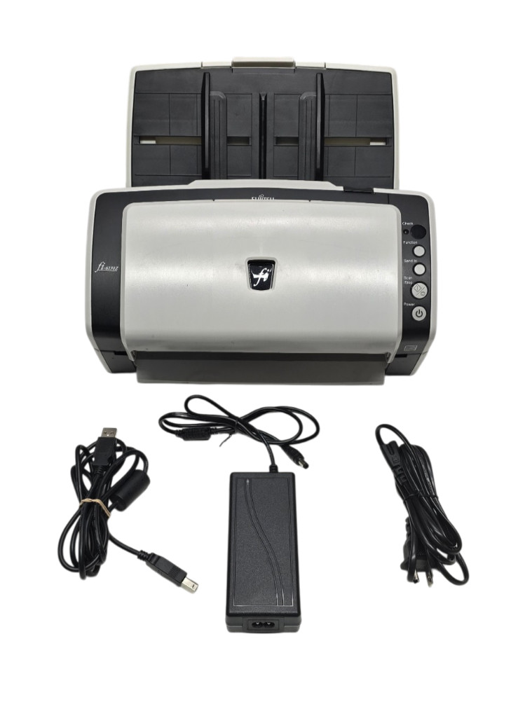 Fujitsu FI-6130Z Scanner (AC Adapter &USB Cable)