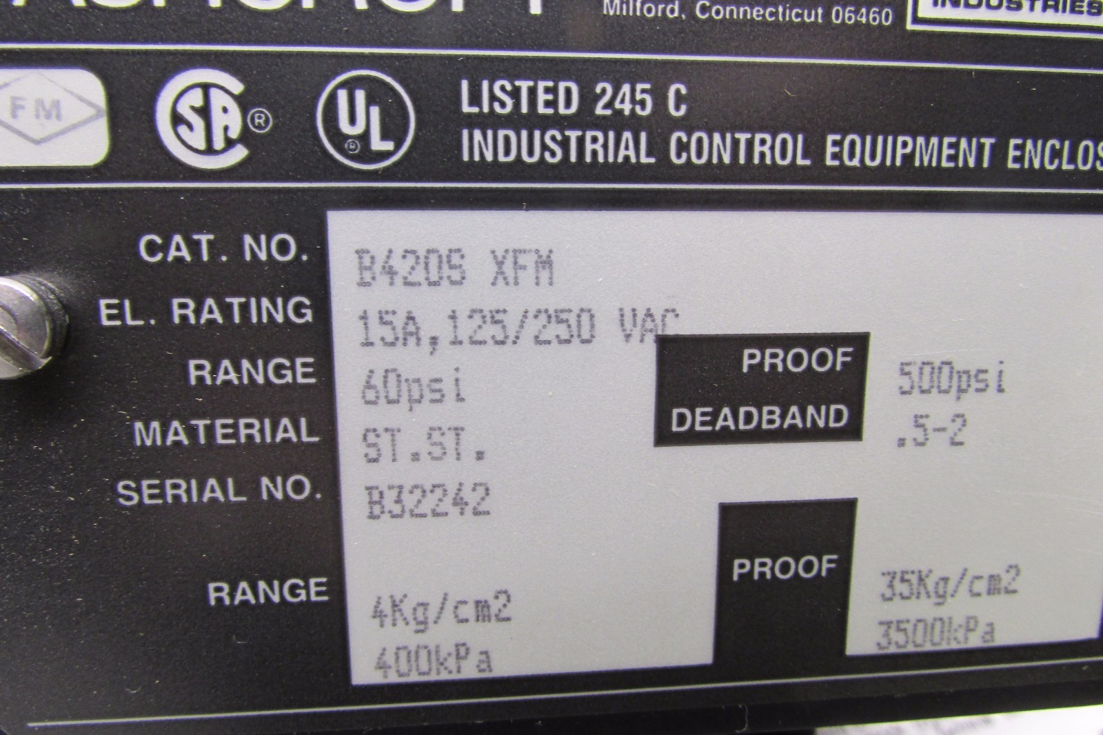 Ashcroft B420S XFM Snap Action Switch 60 psi