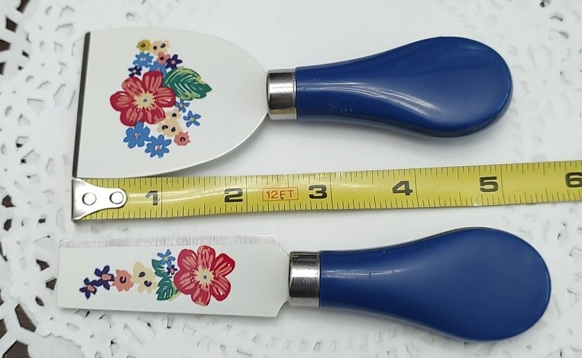 Vintage Cheese Knife Set Hand Painted  Tole Painted Double Sided Sharpe 5-5.5"
