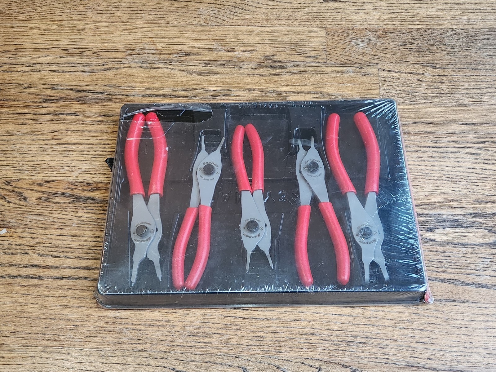 Snap On Tools 5 Piece Convertible Snap Retaining Ring Pliers Set RED SRPC105