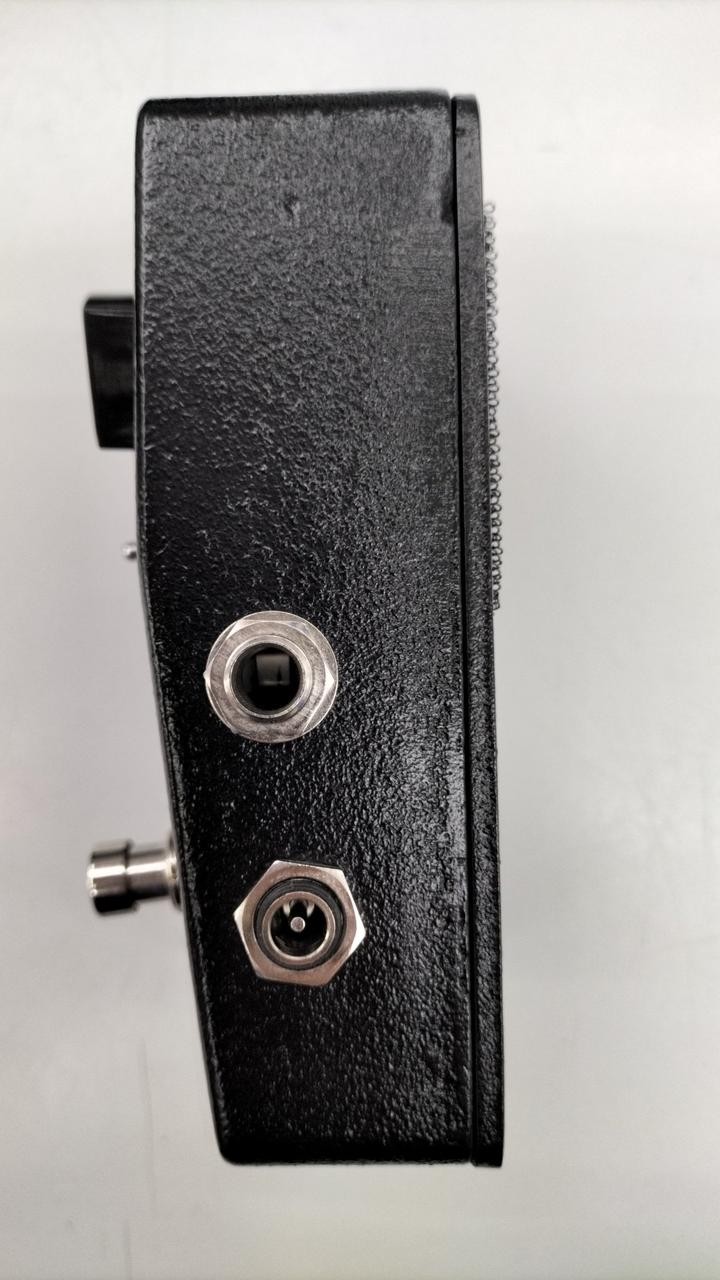 KGR HARMONY Grated Effector Guitar Pedal Used