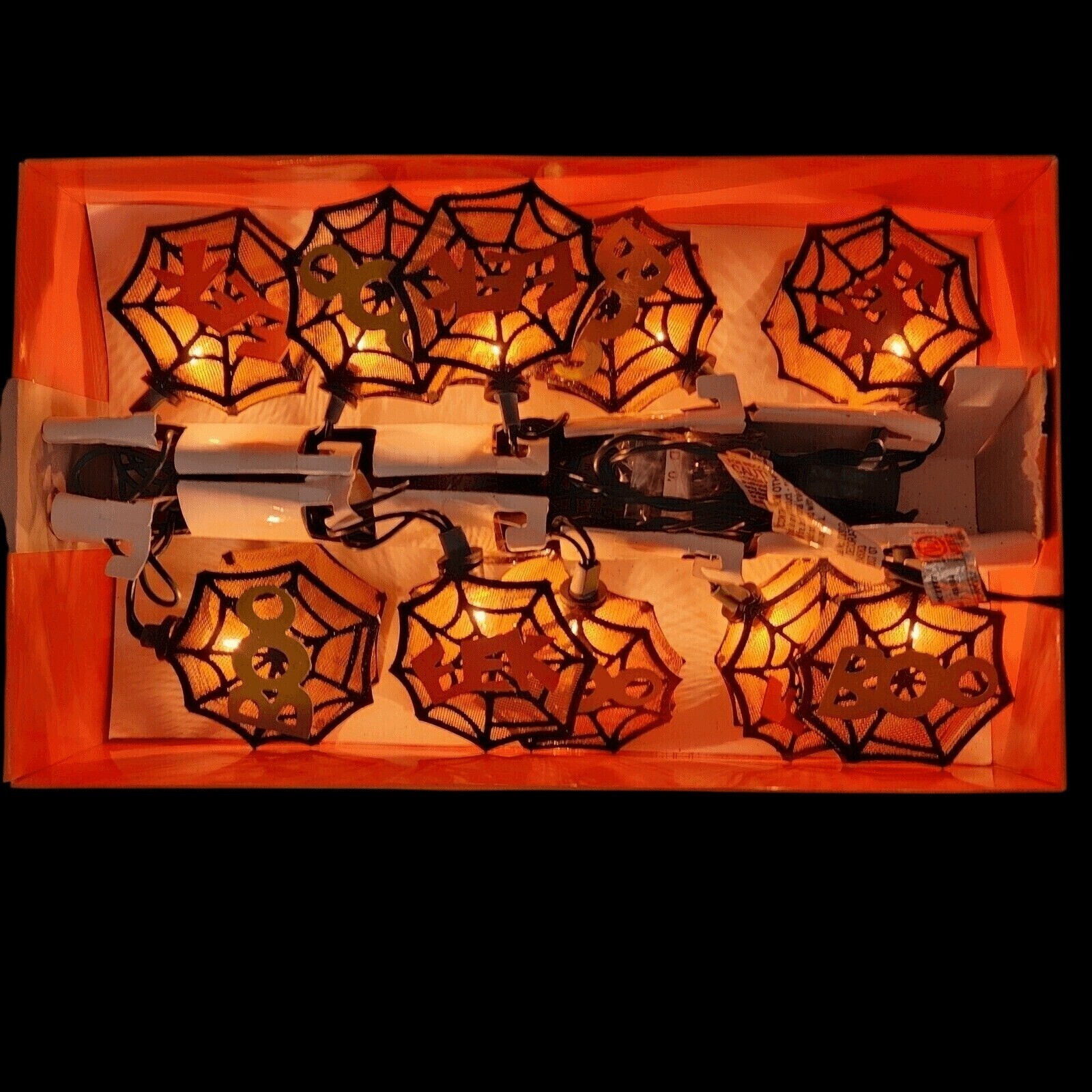 Halloween BOO & EEK Spiderweb String Lights 2007 Holiday Inspirations Plugin