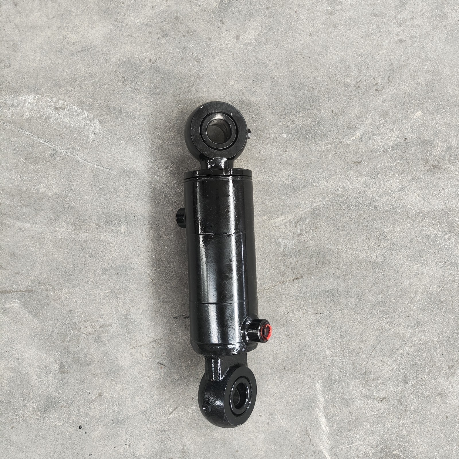 Heavy-Duty Hydraulic Blade Cylinder for TYPHON Terror XVIII 1.8-Ton